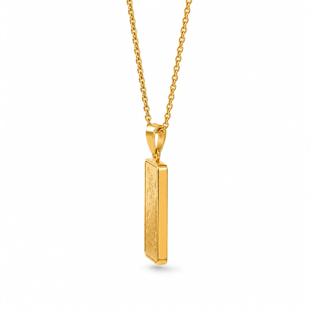 24K Yellow Gold Center Pendant with Gold Frame C856
