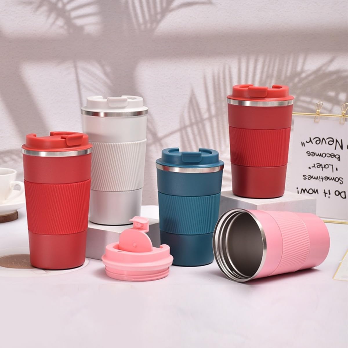 Stainless Steel Insulated Travel Coffee Mug Flip up Tumbler, Double wall Leak Proof Vacuum Cup Keep Drink Cold and Hot (Red, 17 Ounces) H464088