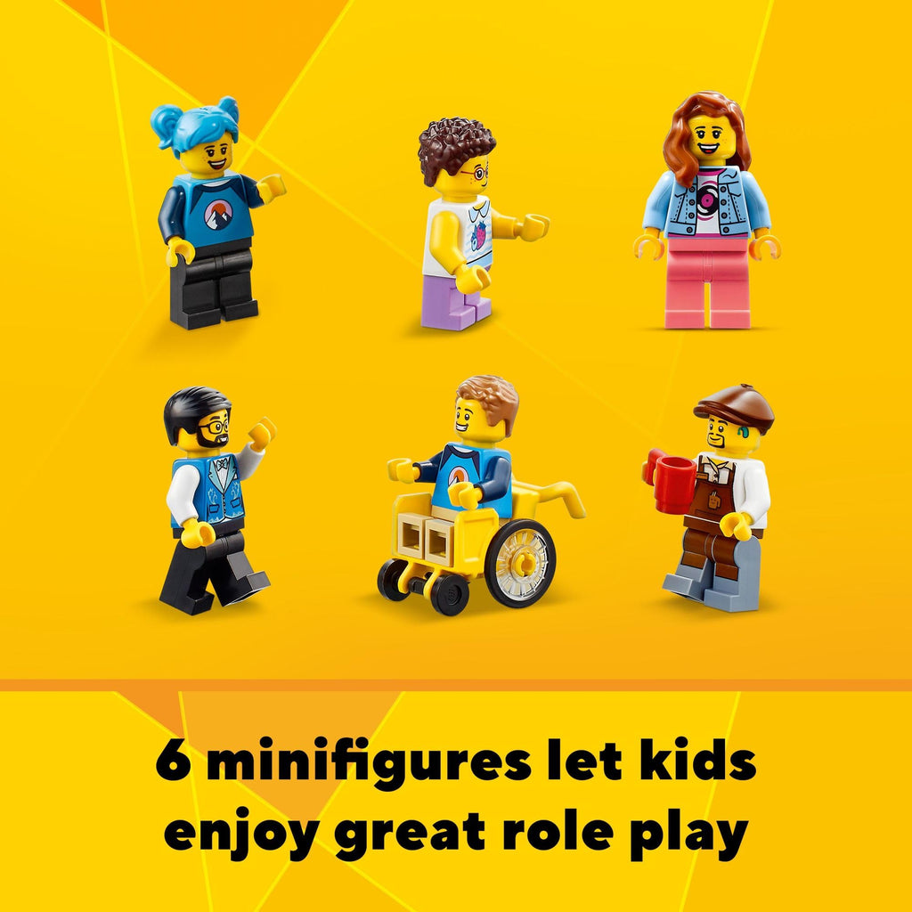 Building Toy Set, 3 in 1 City Art Deco Building, Market Street Hotel, Café Music Store and 6 Minifigures Z13029