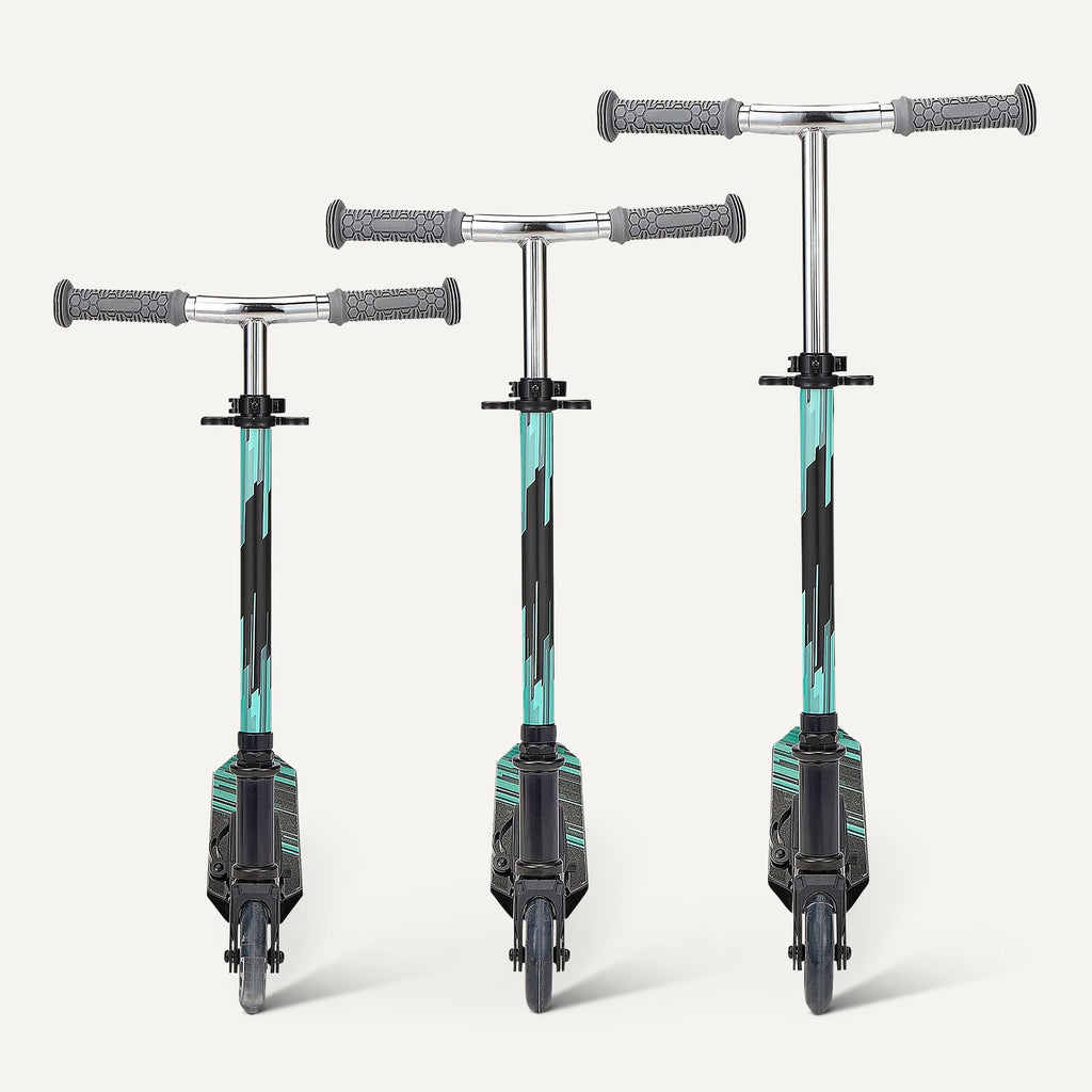 Foldable Light Up Wheels Adjustable Handlebar Aluminum Kids Kick Scooter S4562